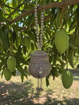 Silver Mango